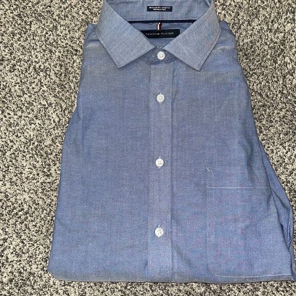 NWT - Tommy Hilfiger - Blue Dress Shirt - L - Picture 1 of 6